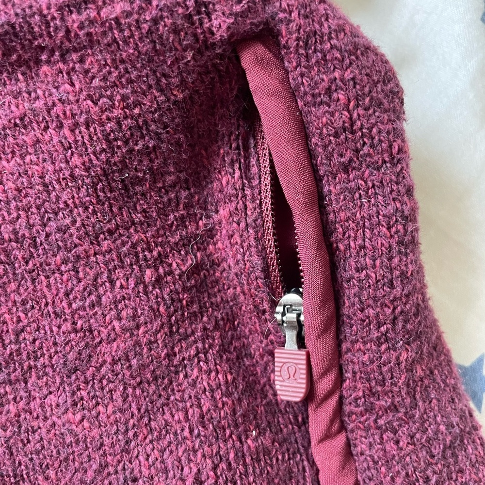 Lululemon summit stride sweater size M - Picture 7 of 7
